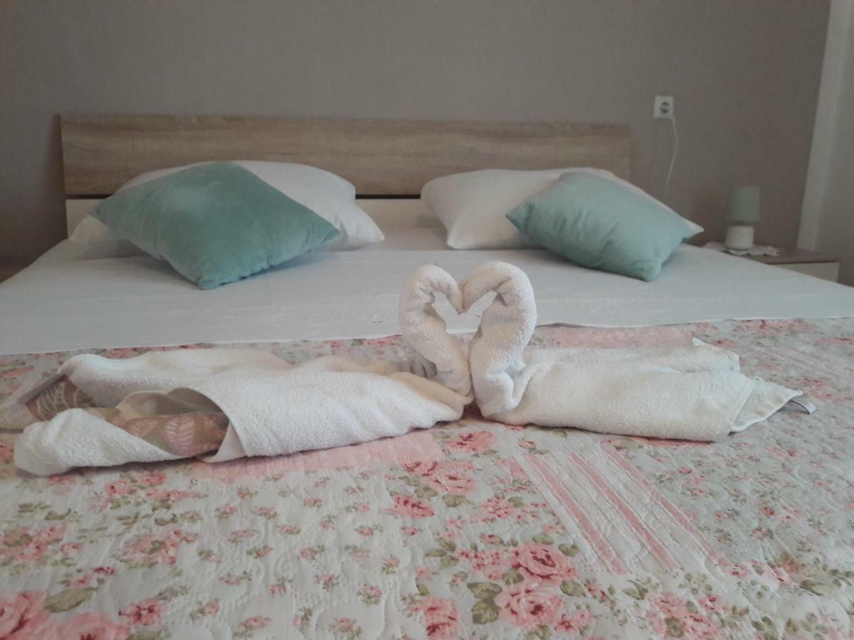 Apartmán Lana Biograd Na Moru Exteriér fotografie
